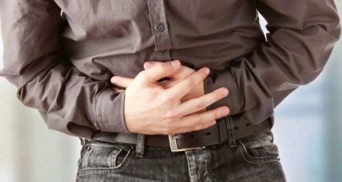 Dor abdominal como síntoma da presenza de vermes